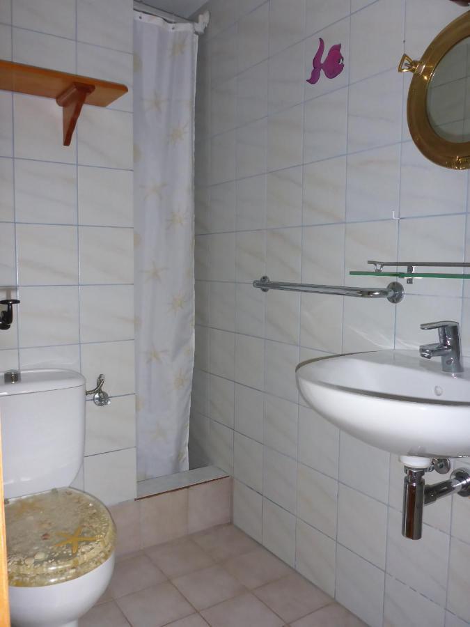 Apartment Hibiscus Кадакес Экстерьер фото